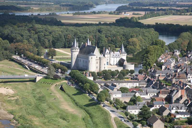 Loire-a-velo-Sully-sur-Loire-Briare-2.jpg