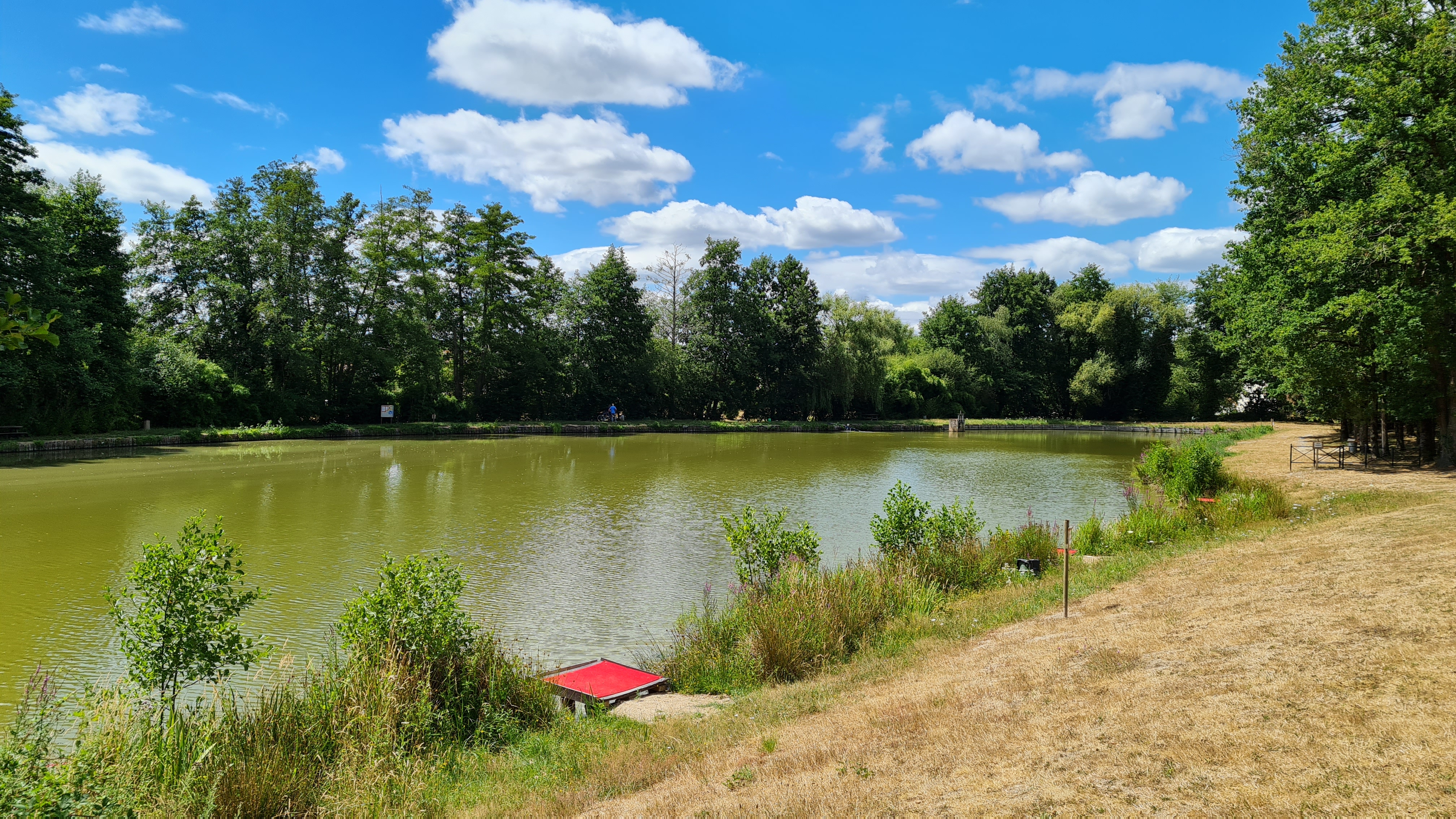 Etang Cerdon - Crédit photo : OTVDS