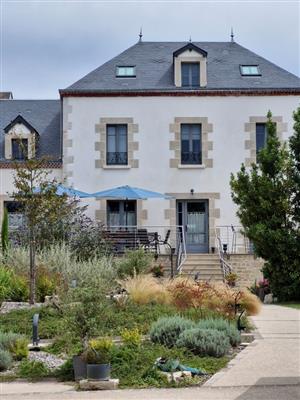 Gîte d'étape entre Loyre et Canaux