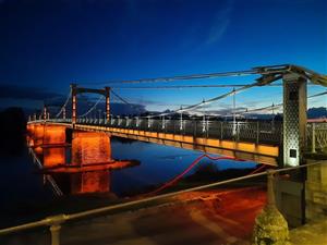Pont et lumières