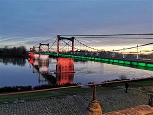 Pont et lumières