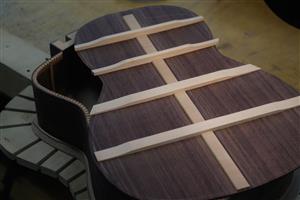 Defez Guitars - Atelier de lutherie