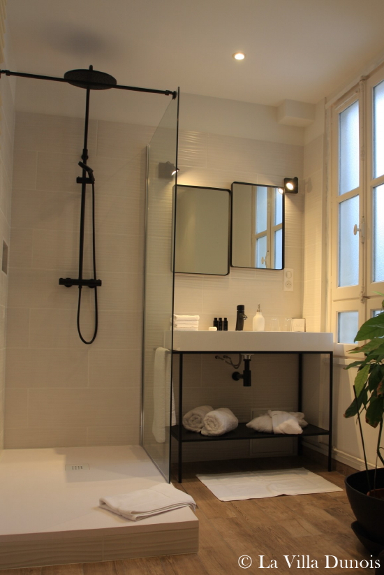 Salle de bain  chambre Jehan Dunois