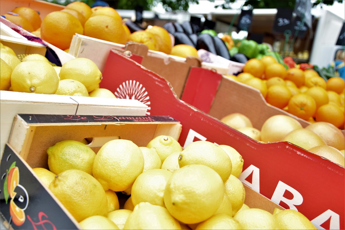 Marché à Autruy-sur-Juine