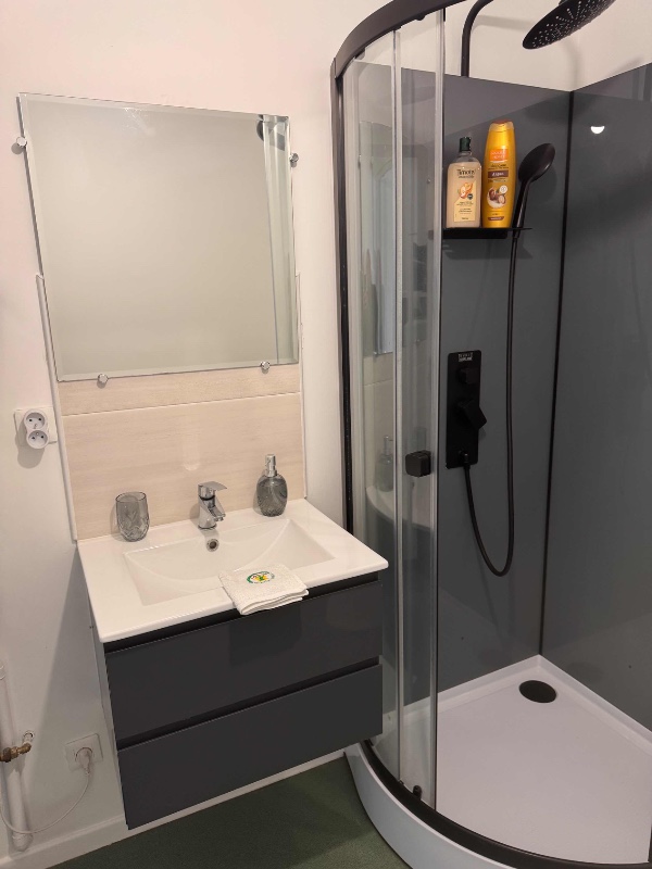 Salle de bain - Crédit photo : Oui