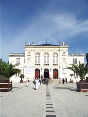 Salle des Fêtes de Montargis