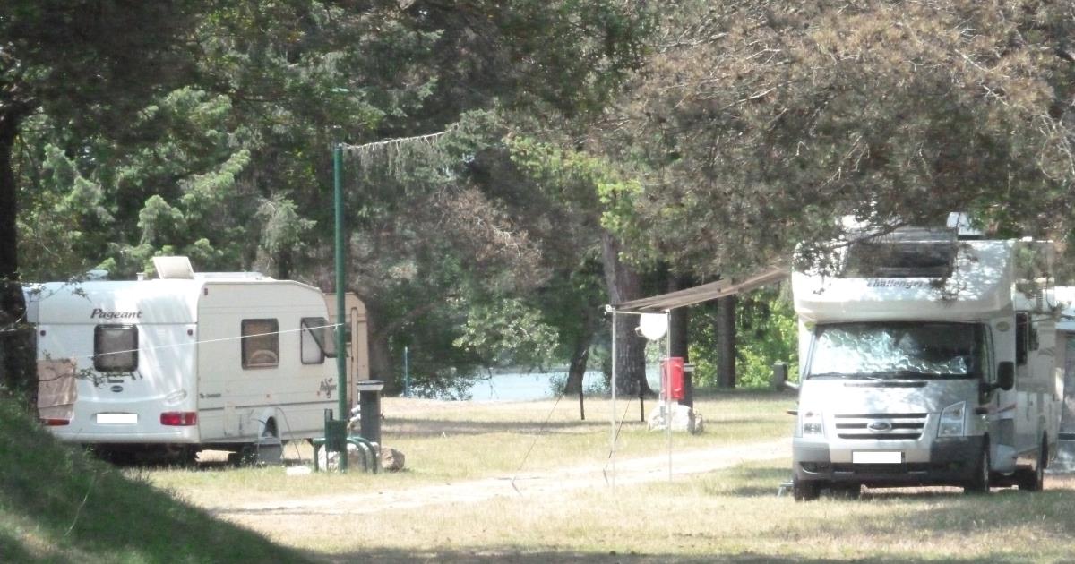Aire de services pour campingcar Les Combles Orléans Val de Loire