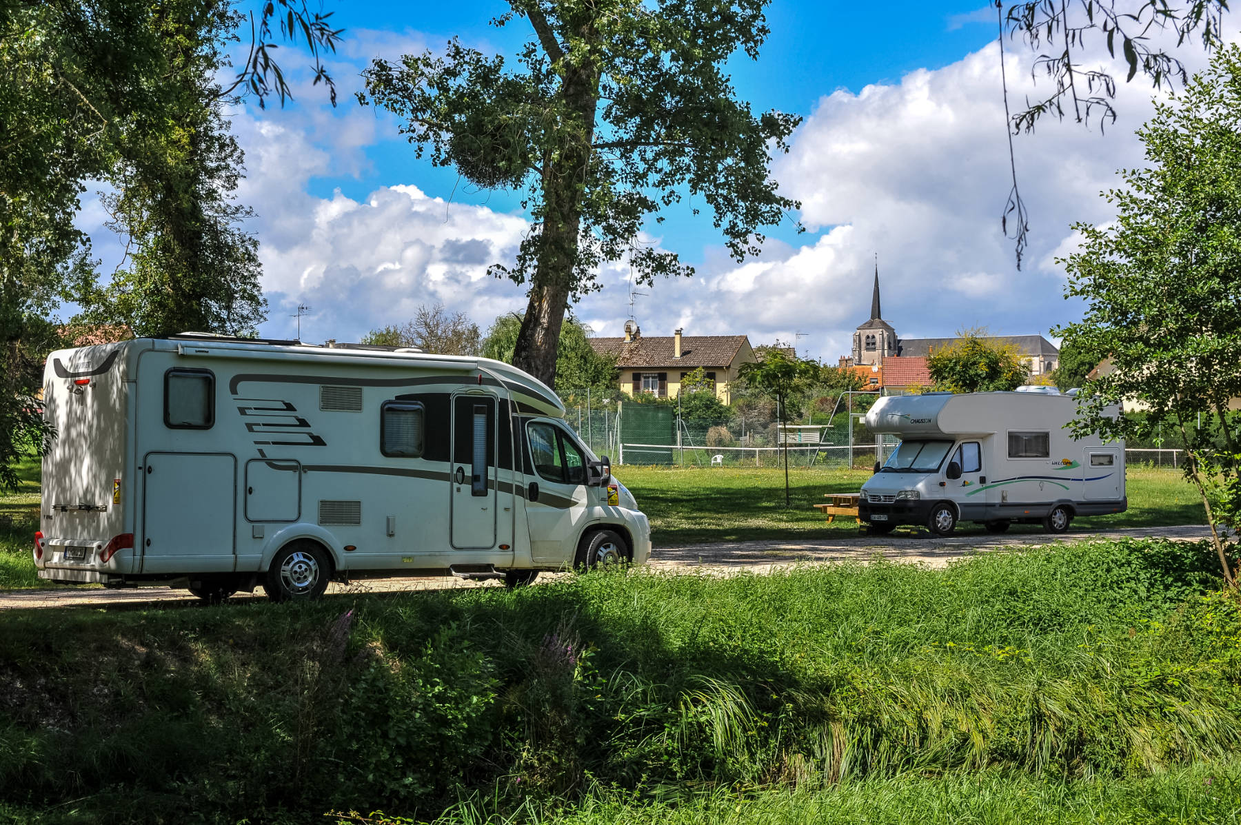 Aire de stationnement et de services camping-car du Lavoir