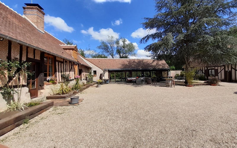 Eug'îte Le Bar