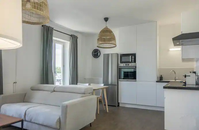 location-appartement-airbnb-T2-le-châtelet5