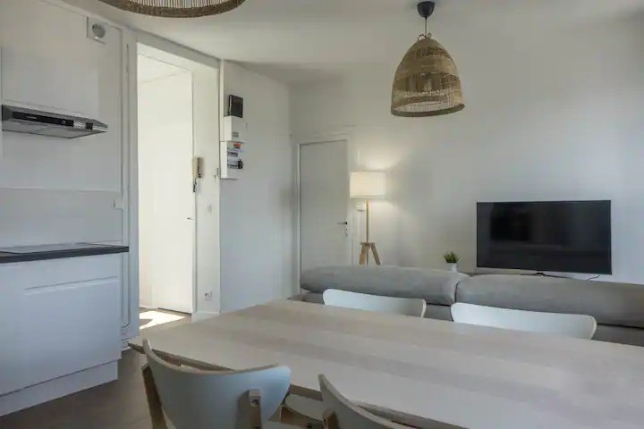 location-appartement-airbnb-T2-le-châtelet6