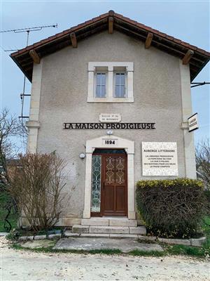 La Maison prodigieuse - Auberge littéraire