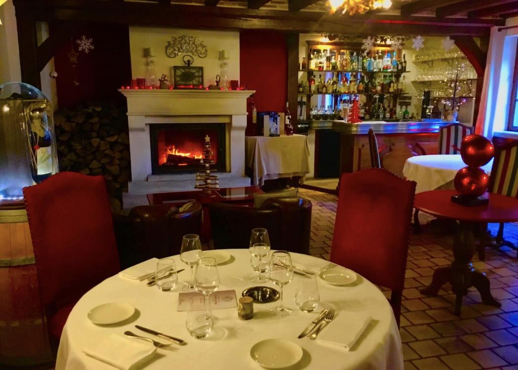 restaurant-la-ferte-saint-aubin-l-oree-des-chenes-salle